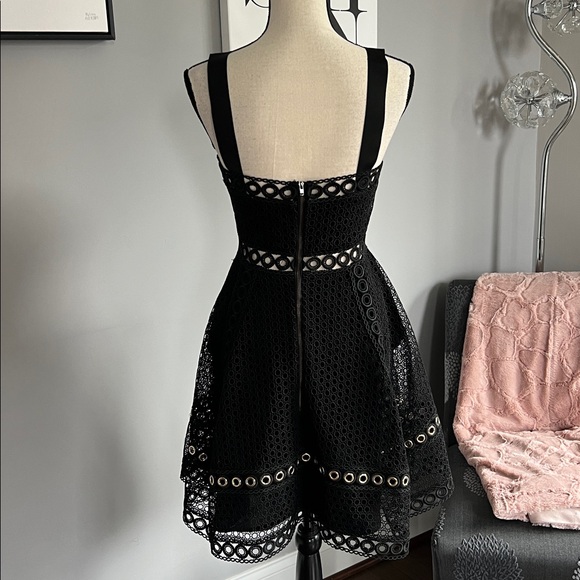 Maje Ravi Grommet-Detail Lace Dress - Picture 6 of 12